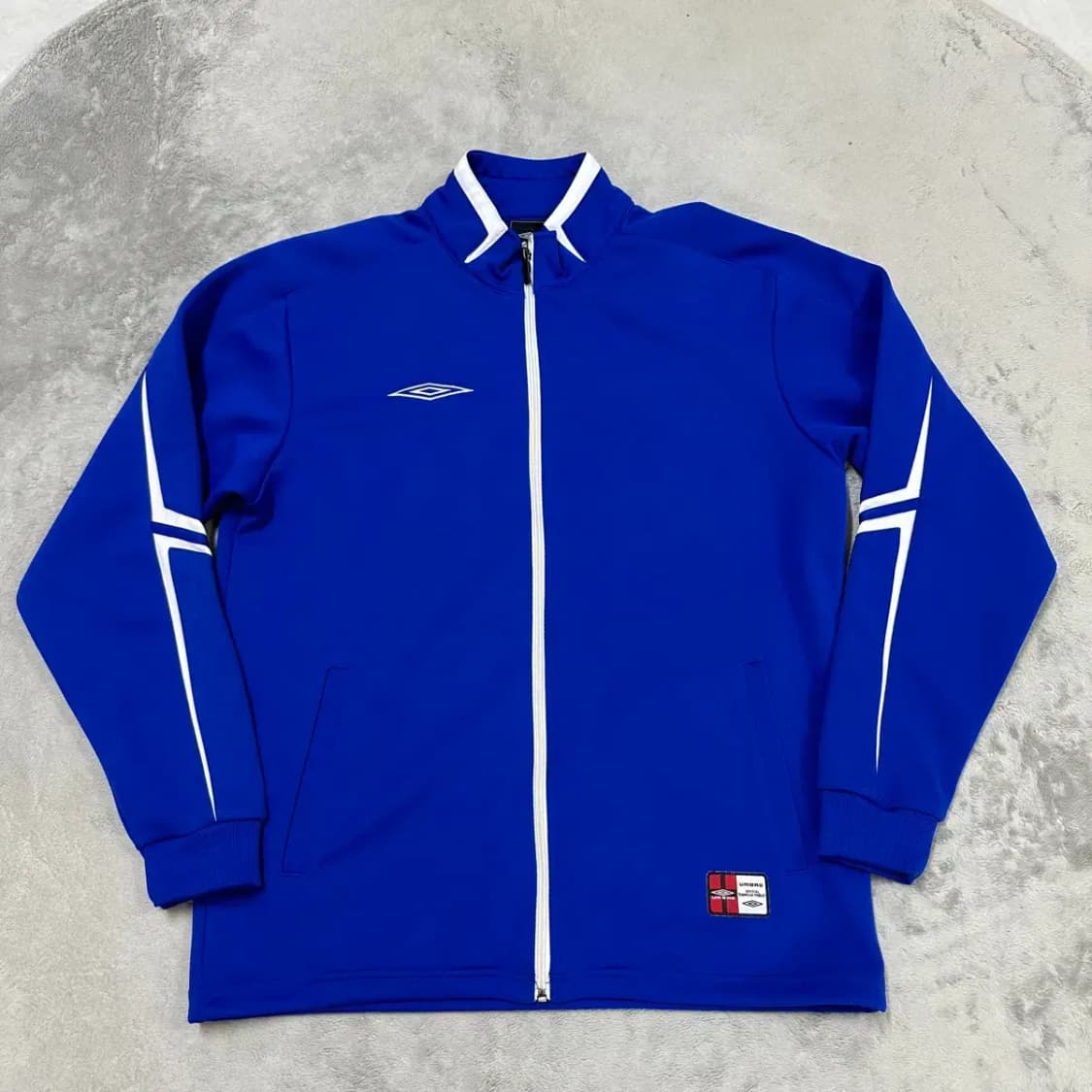 엄브로 트레이닝 집업 100 상품이미지4