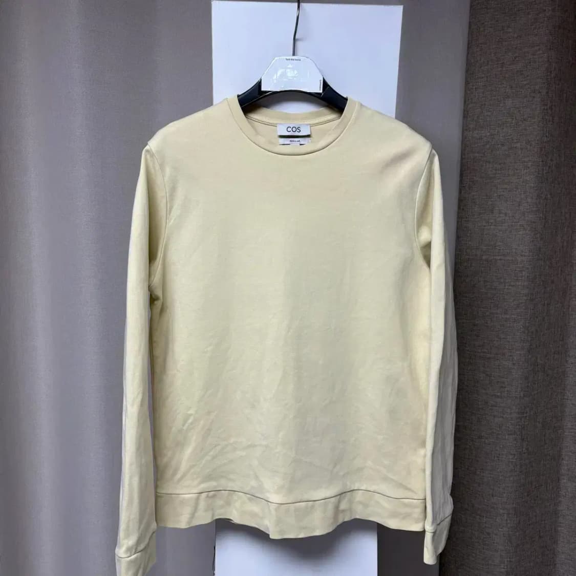 COS 코스 라운드 맨투맨 L 상품이미지1