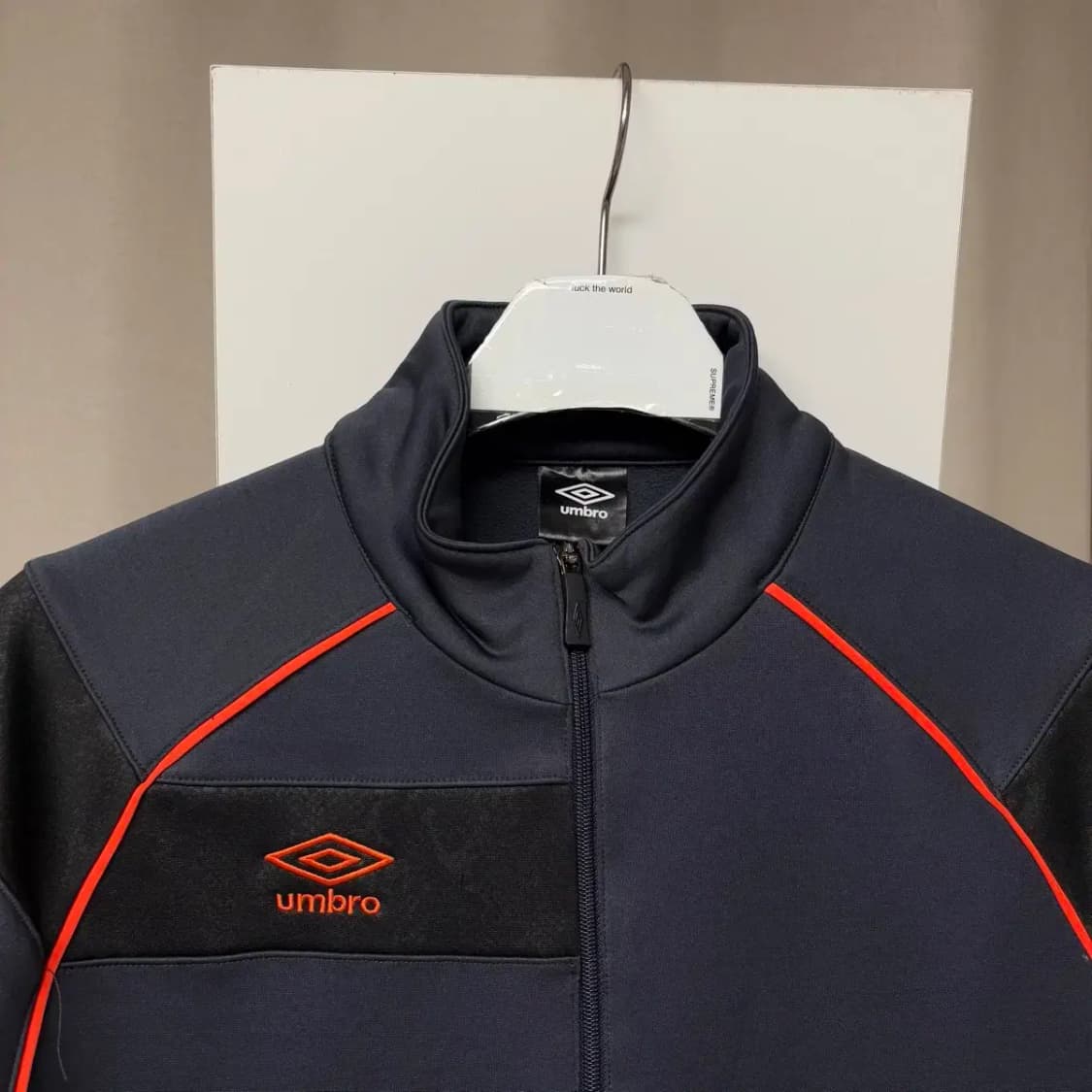 엄브로 트레이닝 집업 105 상품이미지5