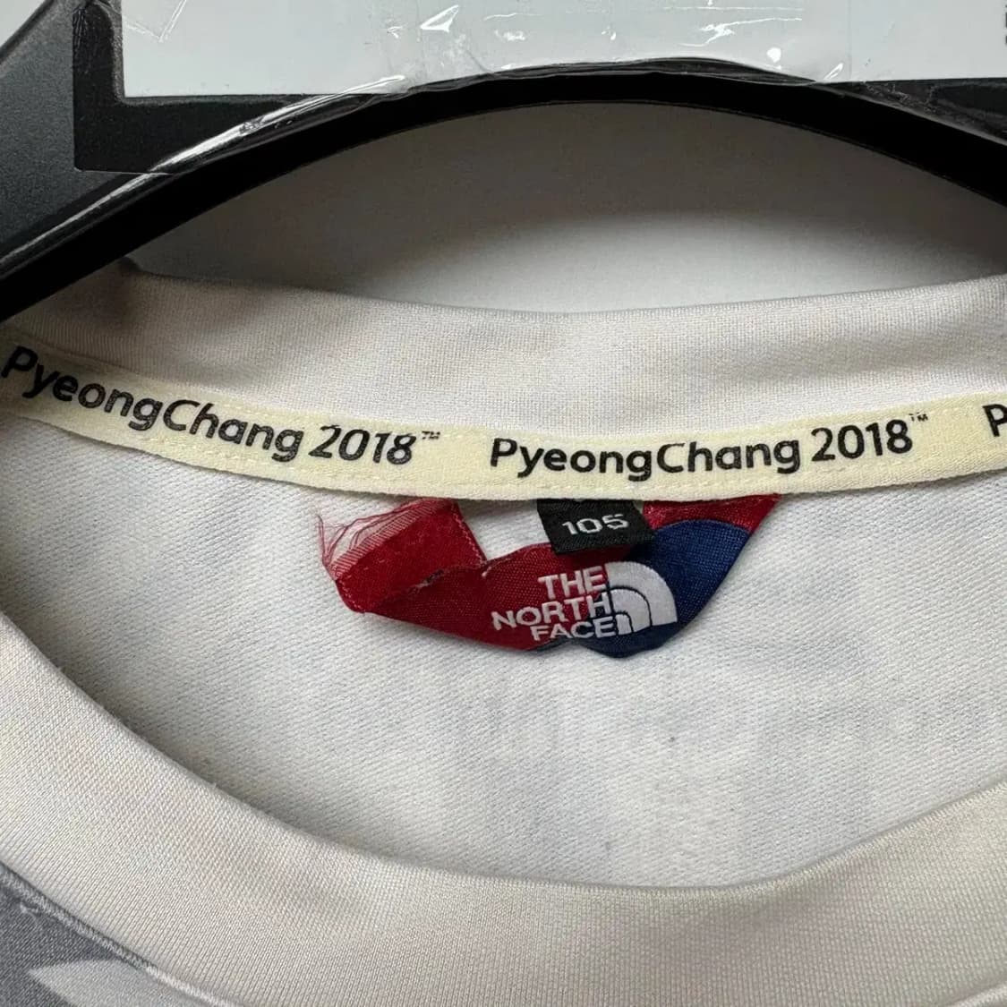 노스페이스 평창 올림픽 트레이닝 긴팔 105 상품이미지4