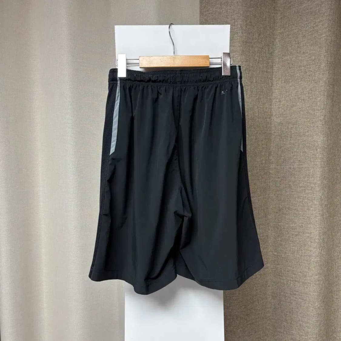 나이키 우븐 반바지 M 상품이미지4