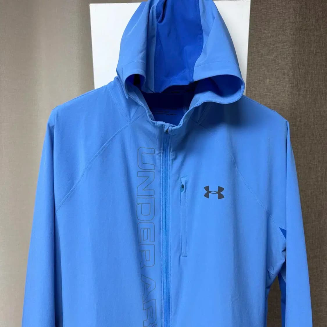 언더아머 바람막이 자켓 XL 상품이미지3