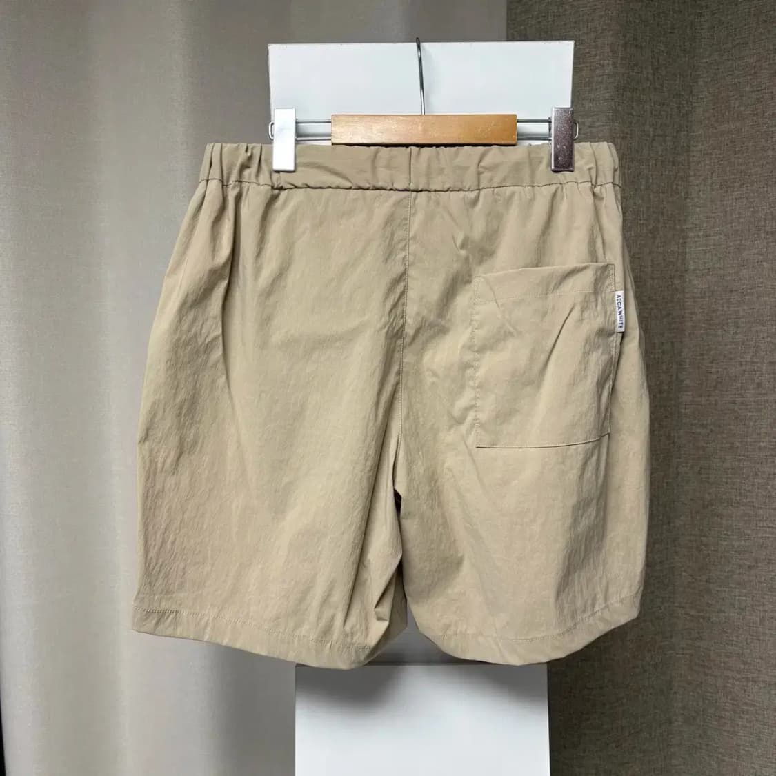 에이카화이트 우븐 반바지 4 사이즈 상품이미지5