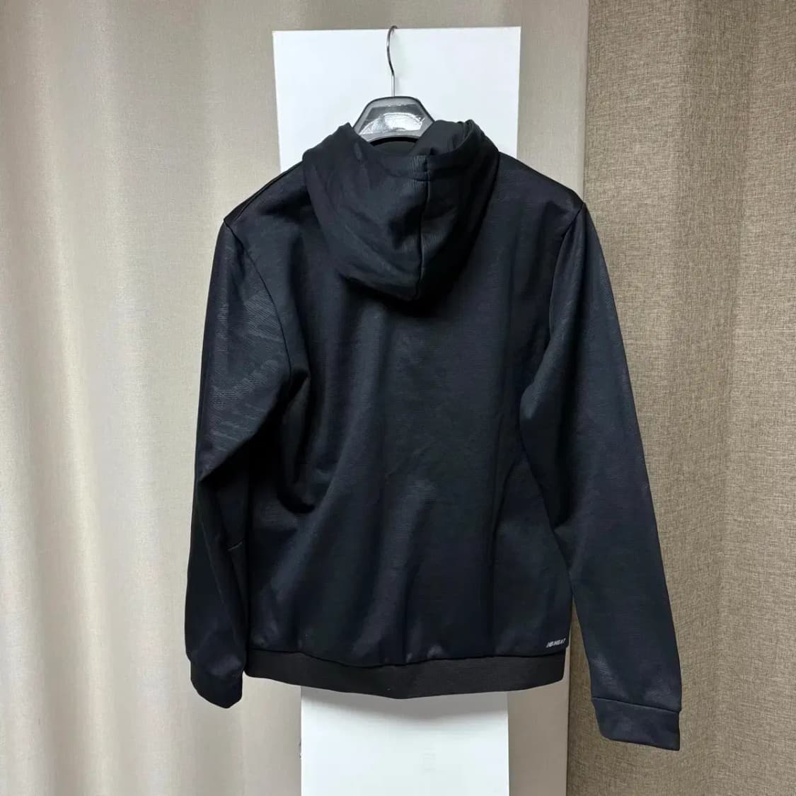 뉴발란스 트레이닝 기능성 후드티 L 상품이미지5