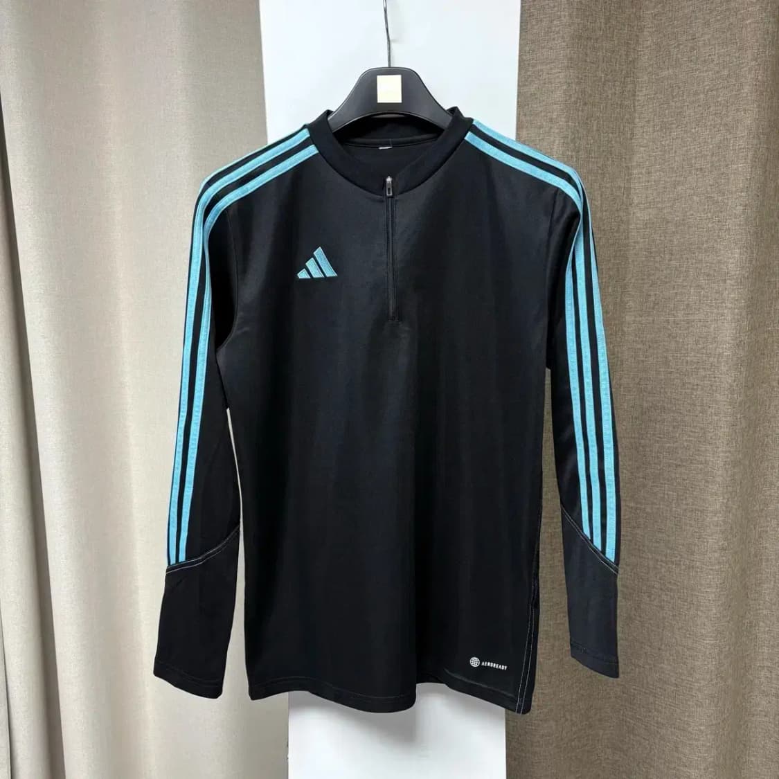 아디다스 트레이닝 반집업 M 상품이미지1