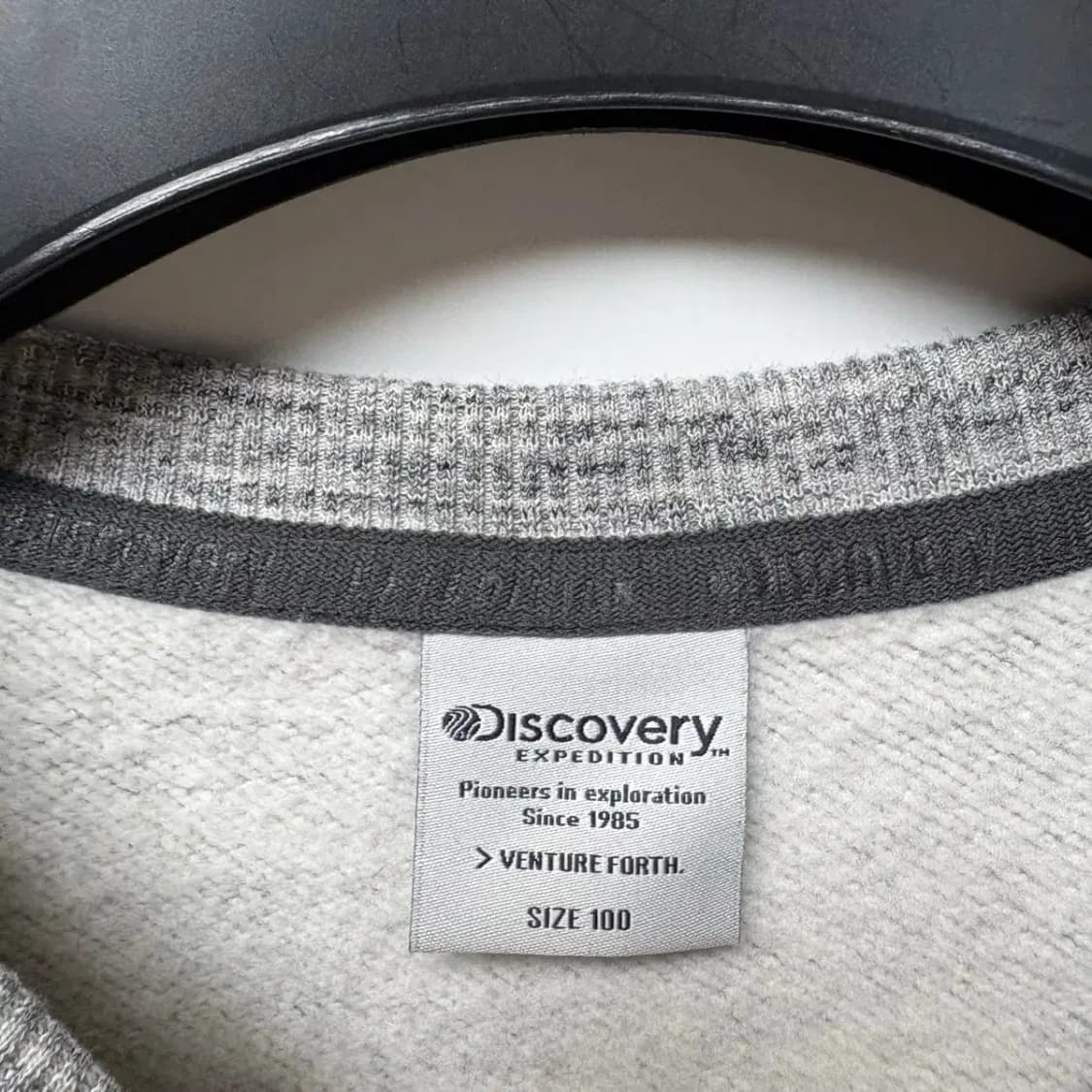 디스커버리 라운드 맨투맨 100 상품이미지6