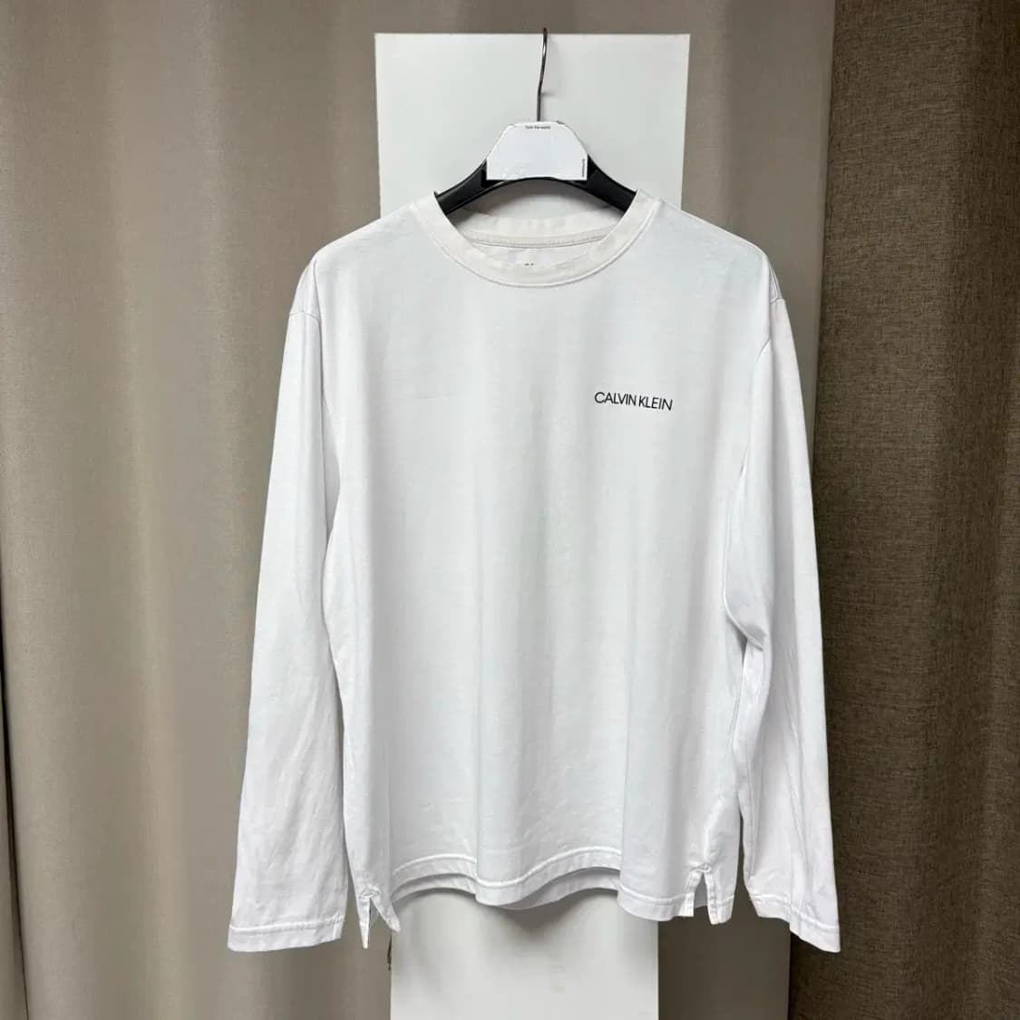 CK 라운드 롱슬리브 XXL 상품이미지1