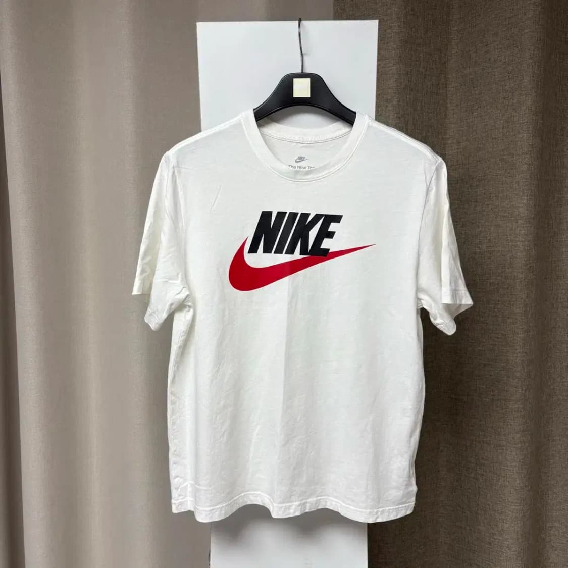 나이키 라운드 반팔 XL 상품이미지1