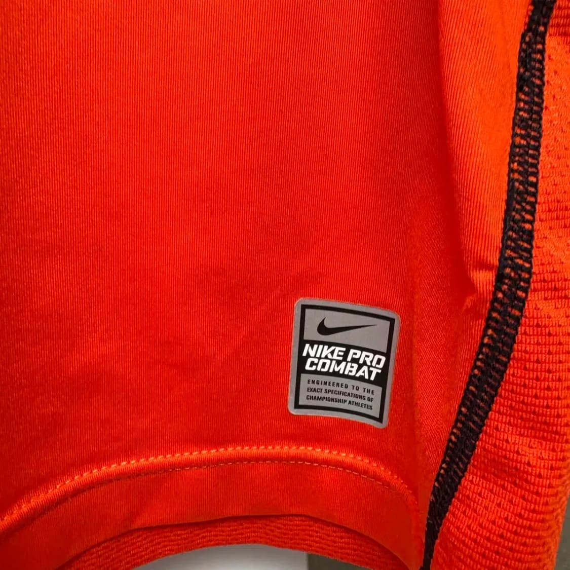 나이키 프로 컴뱃 기능성 긴팔 M 상품이미지4