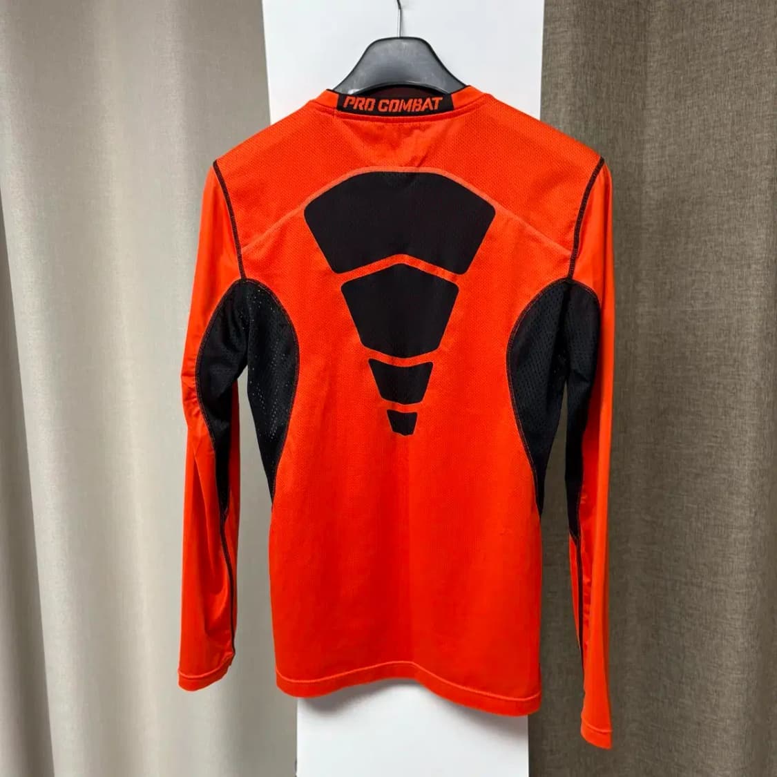 나이키 프로 컴뱃 기능성 긴팔 M 상품이미지6