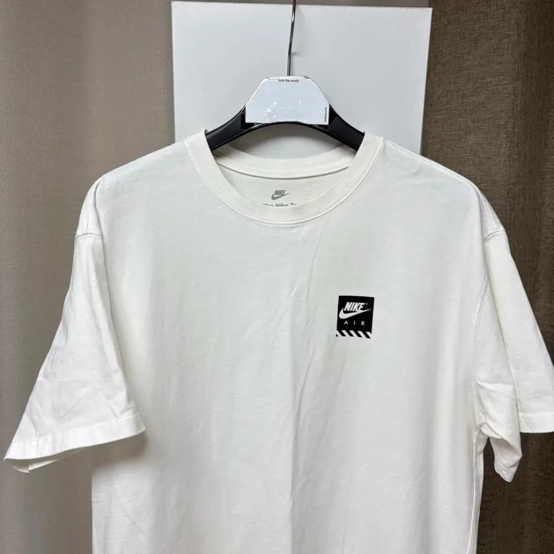 나이키 라운드 반팔 L 상품이미지3