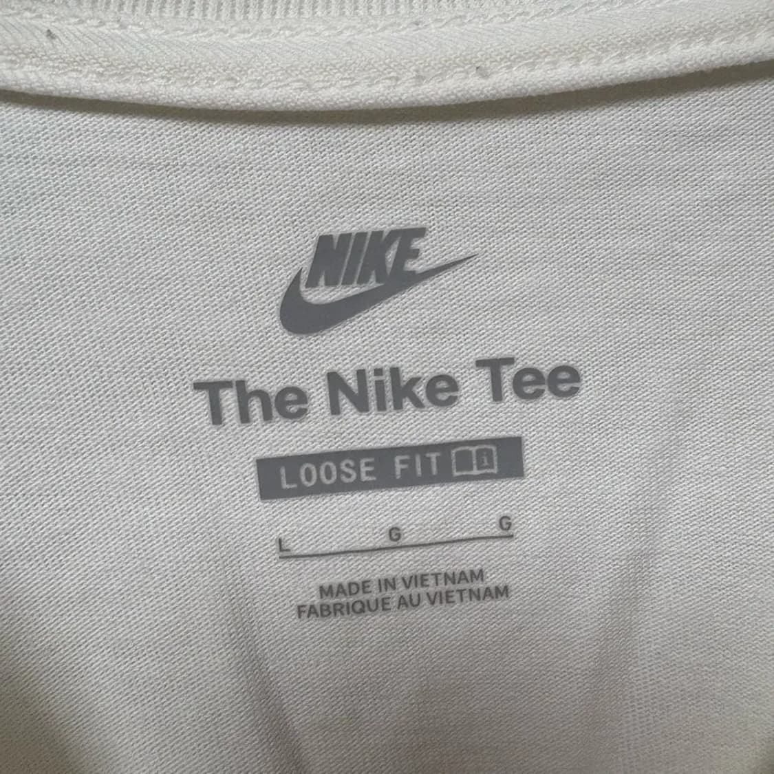 나이키 라운드 반팔 L 상품이미지4