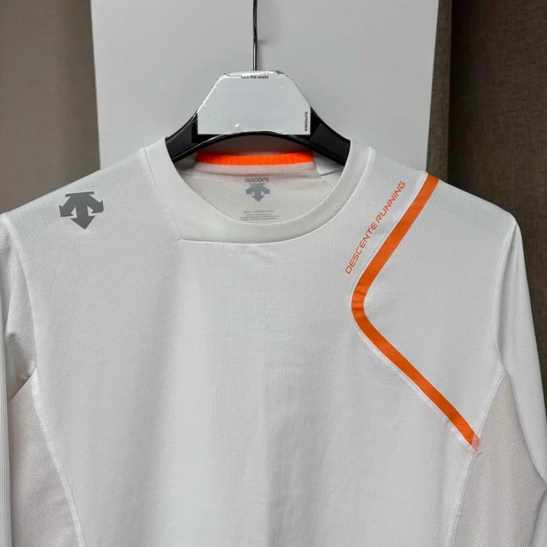 데상트 기능성 트레이닝 긴팔 100 상품이미지3