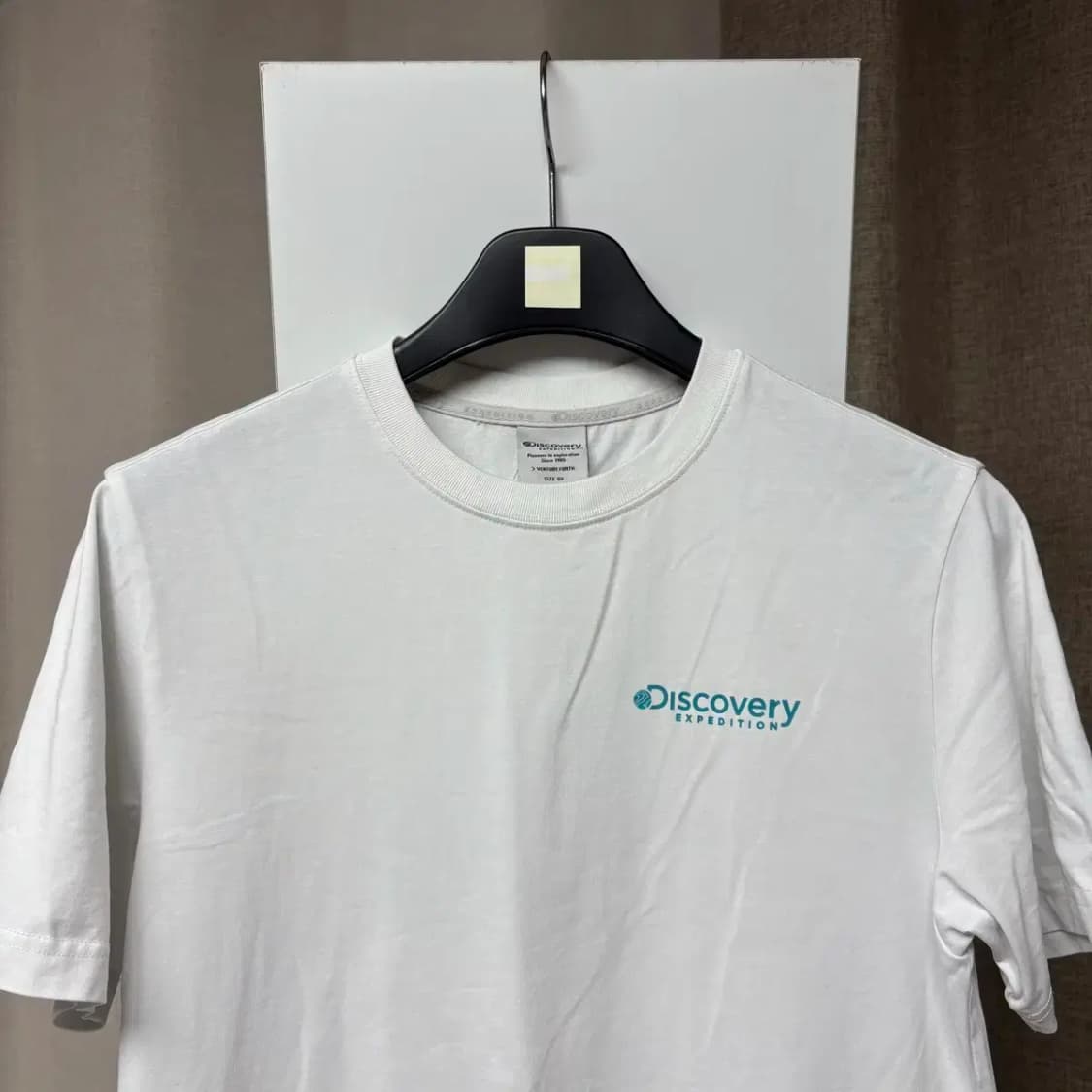 디스커버리 라운드 반팔 90 상품이미지3