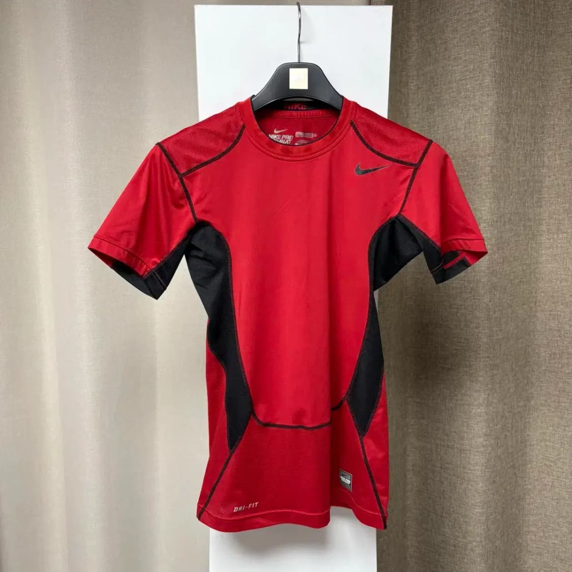 나이키 프로 기능성 반팔 XL 상품이미지1