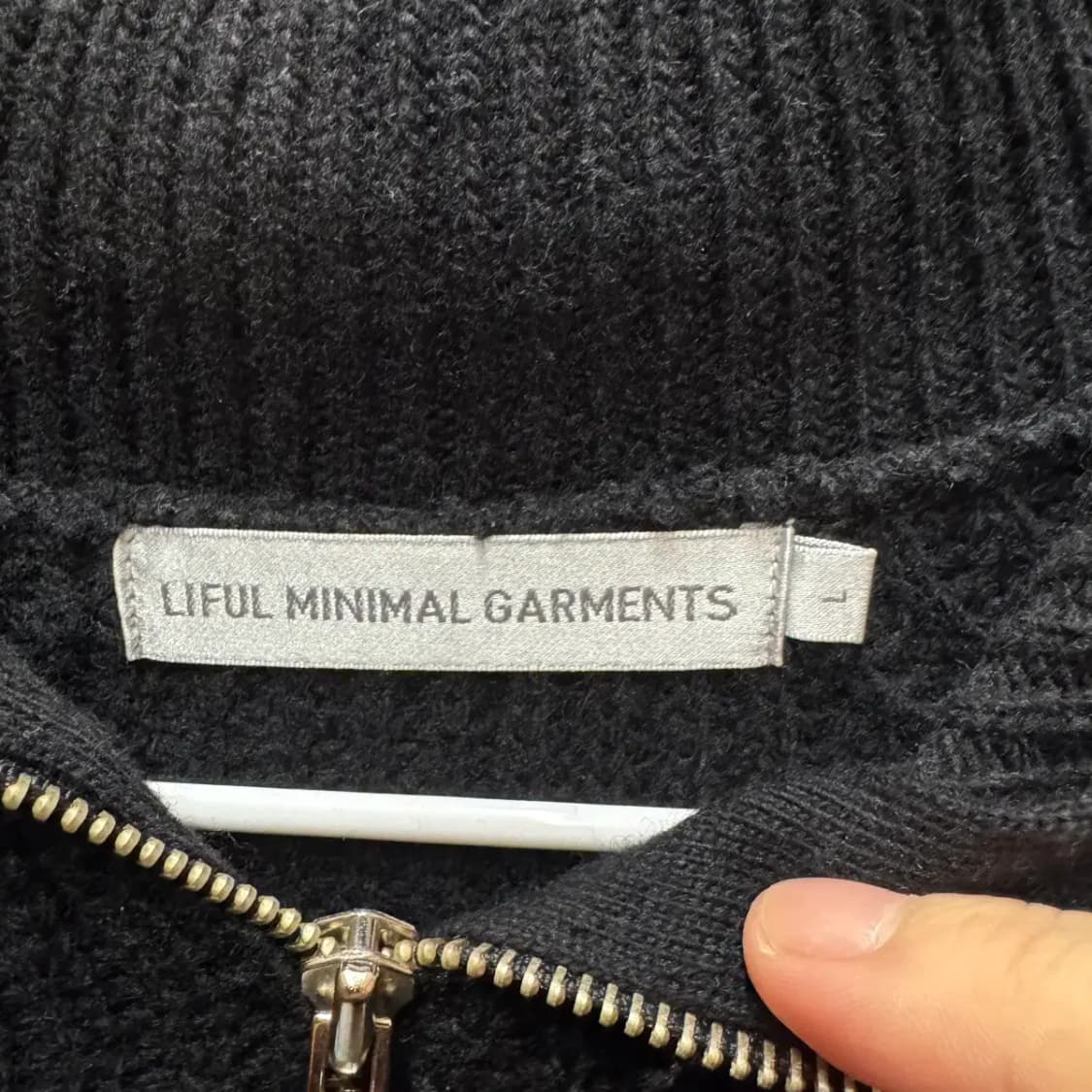 라이풀 미니멀 가먼츠 니트 풀집업 L 상품이미지3