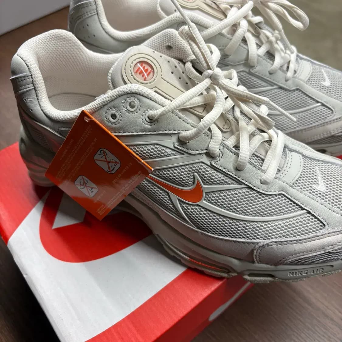 (택채 새상품) 나이키 샥스 라이드2 (265) 상품이미지5