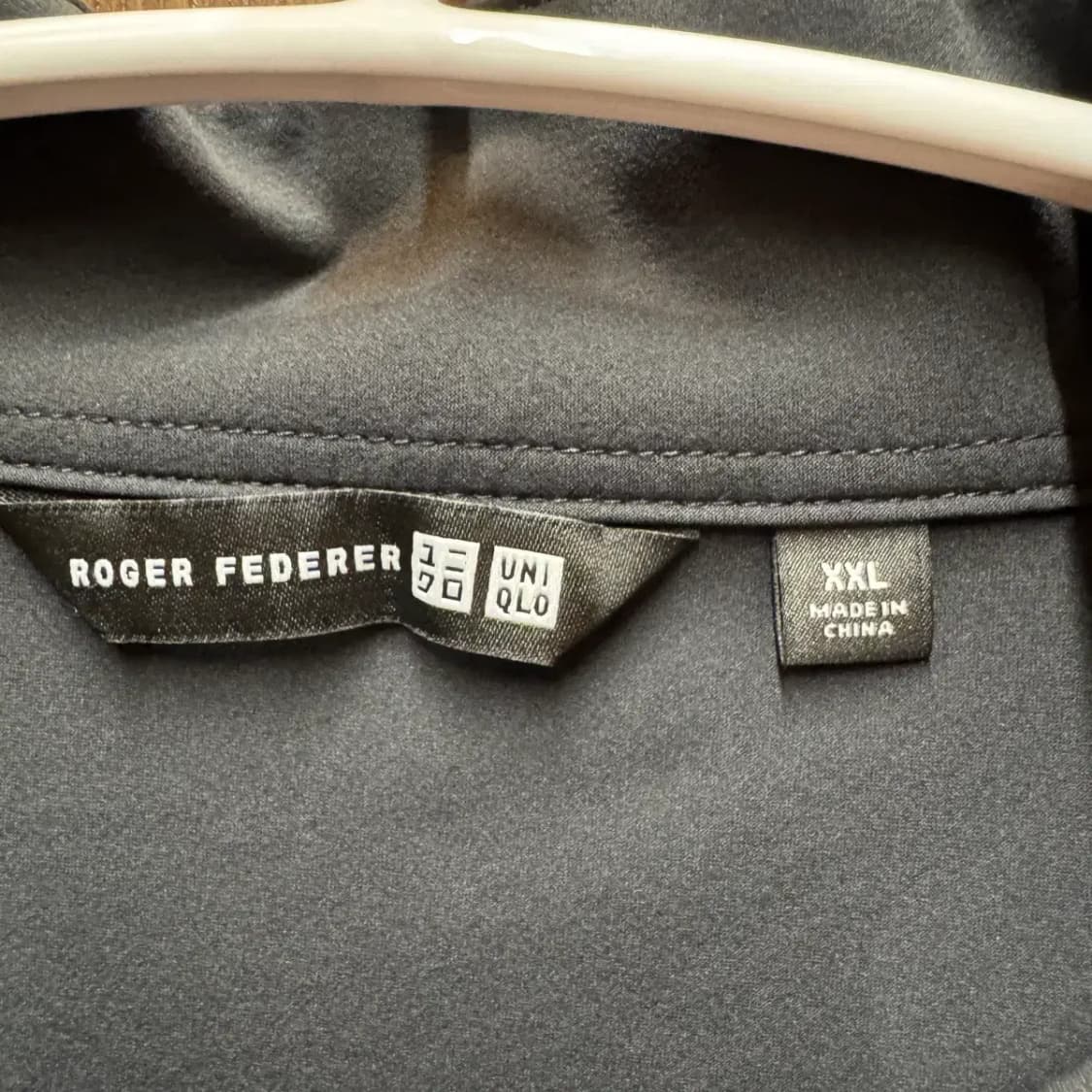 유니클로 X 로저페더러 트레이닝 집업 XXL 상품이미지3