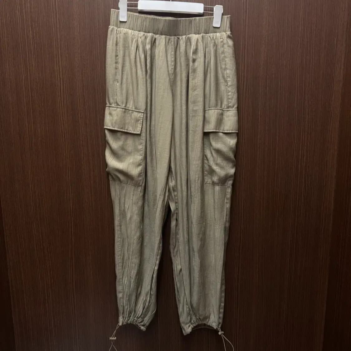 에잇세컨즈 팬츠 L 상품이미지1