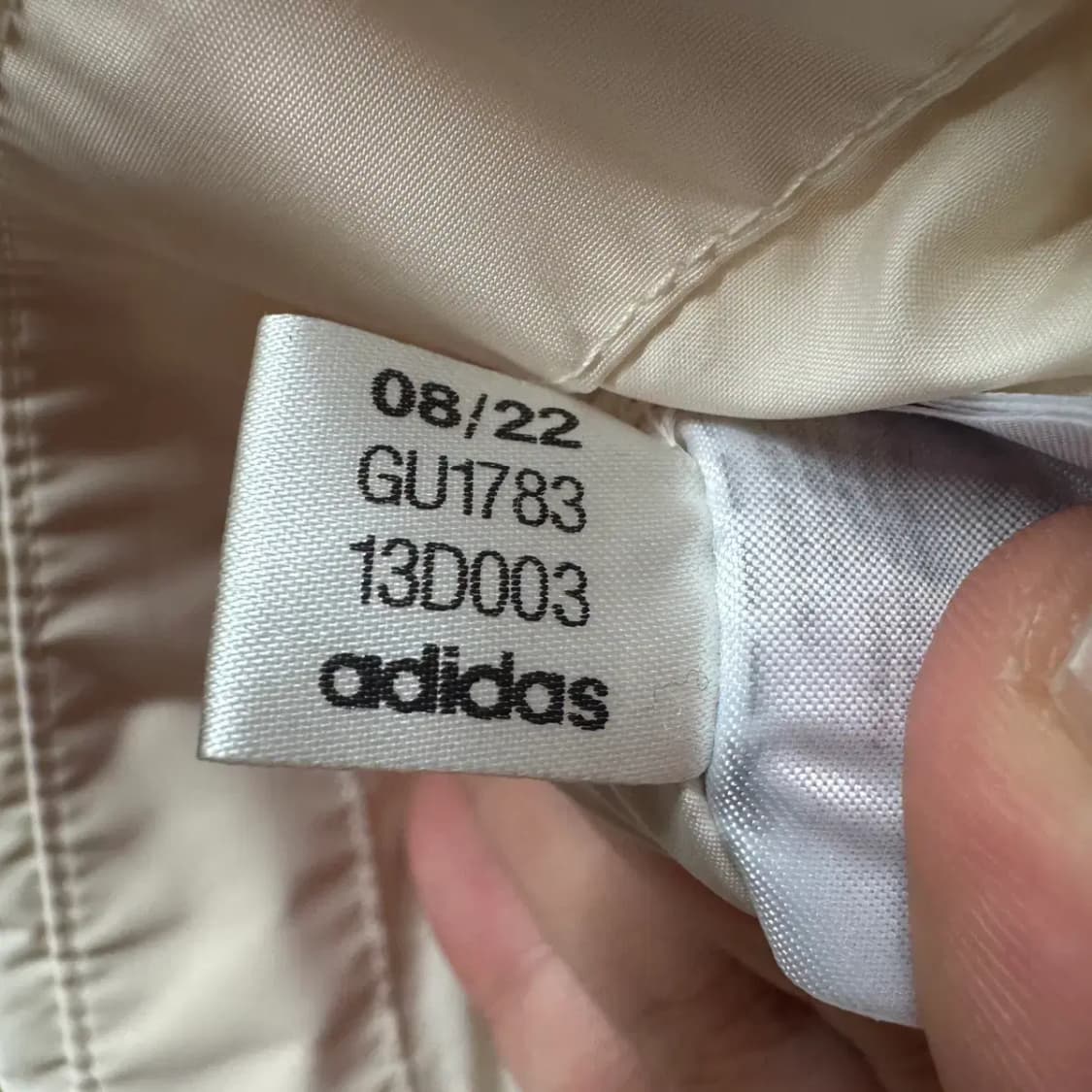 아디다스 쉐이프 다운 패딩 S 상품이미지6