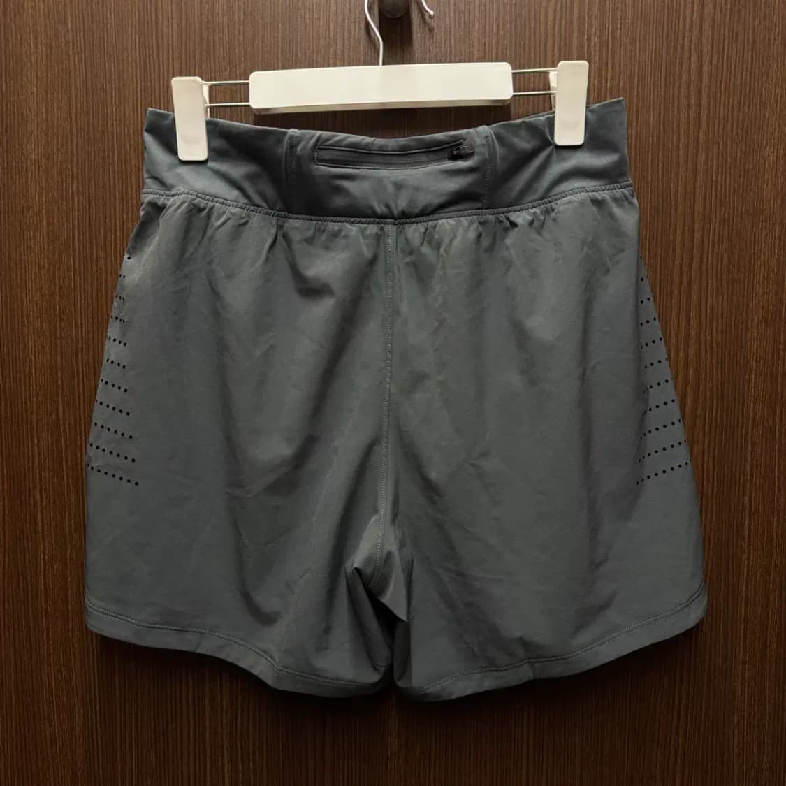 언더아머 러닝 팬츠 반바지 XL 상품이미지4