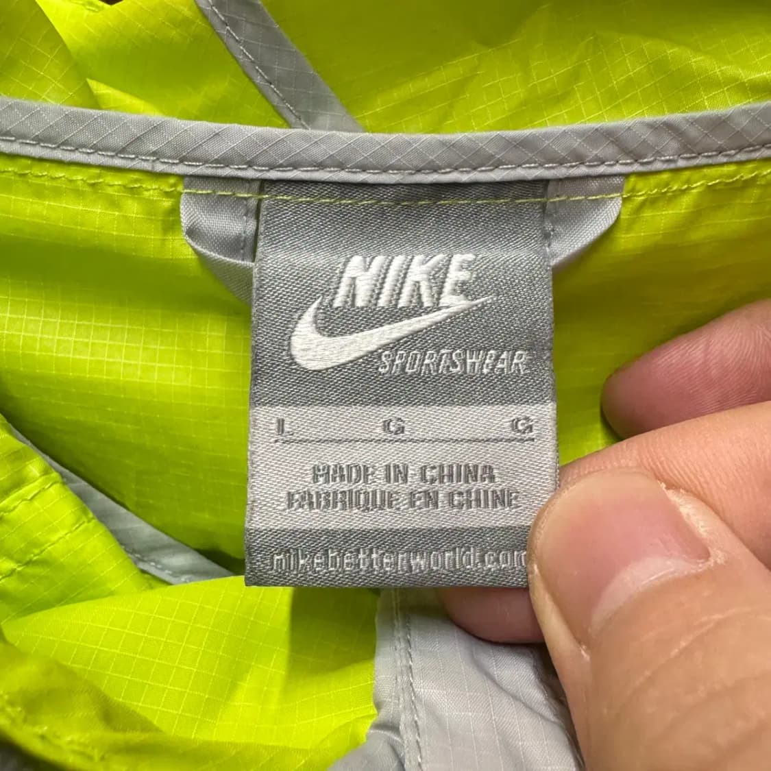 나이키 윈드러너 바람막이 L 상품이미지3