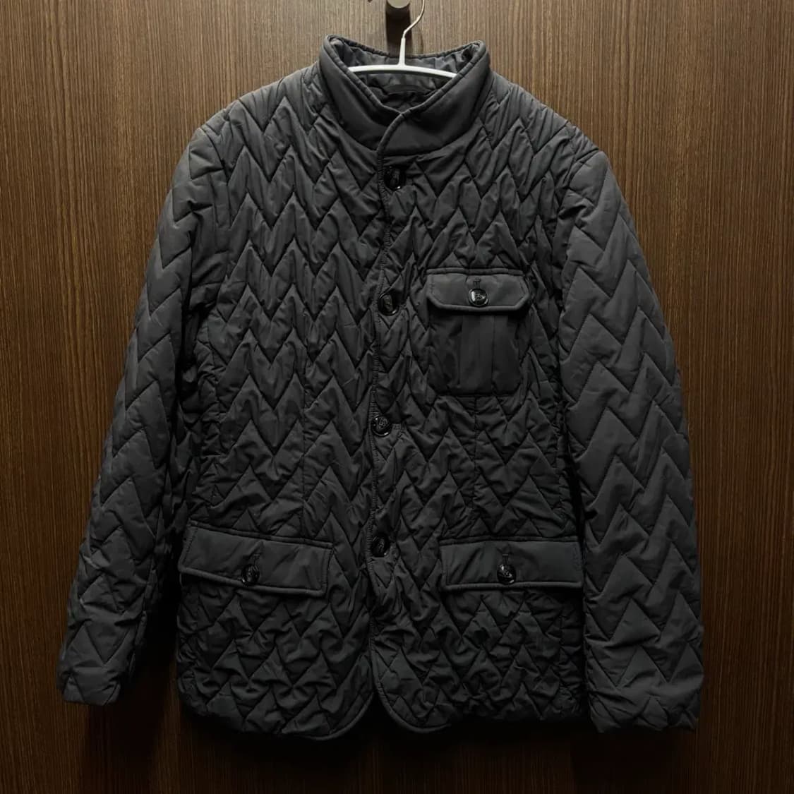 엠포리오 알마니 퀼팅 자켓 46 사이즈 상품이미지1