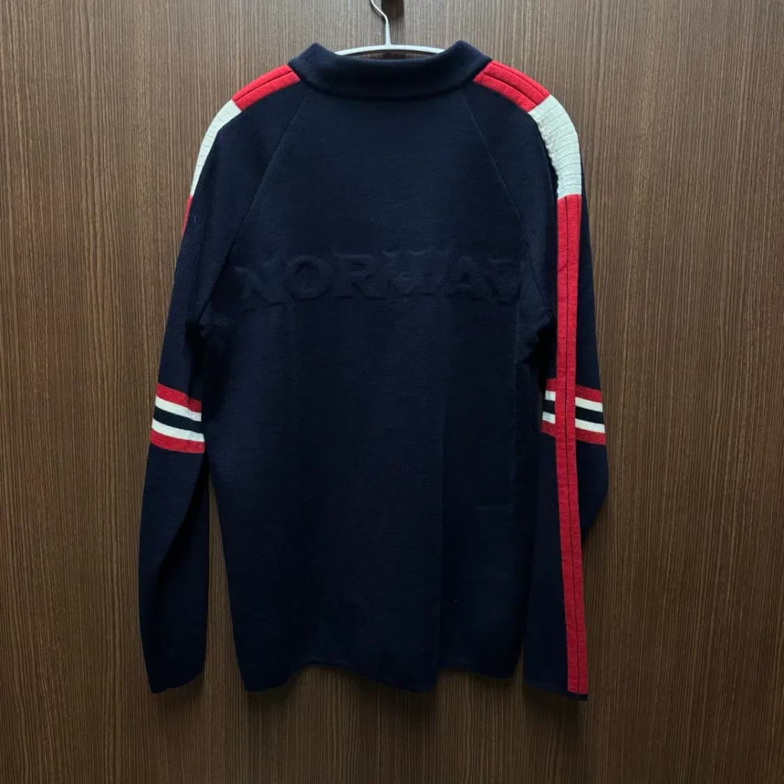 데일오브노르웨이 반집업 니트 L 상품이미지4