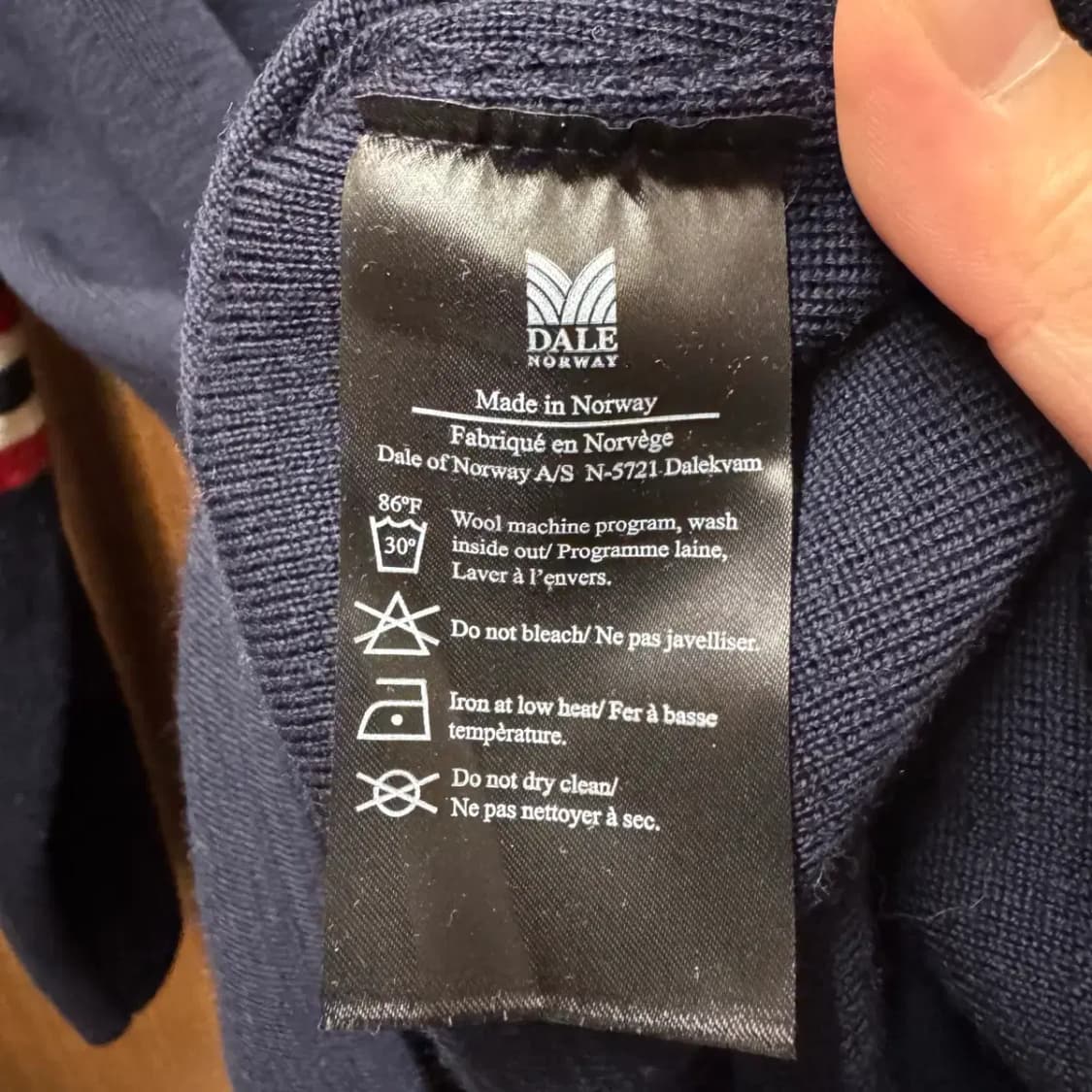 데일오브노르웨이 반집업 니트 L 상품이미지6