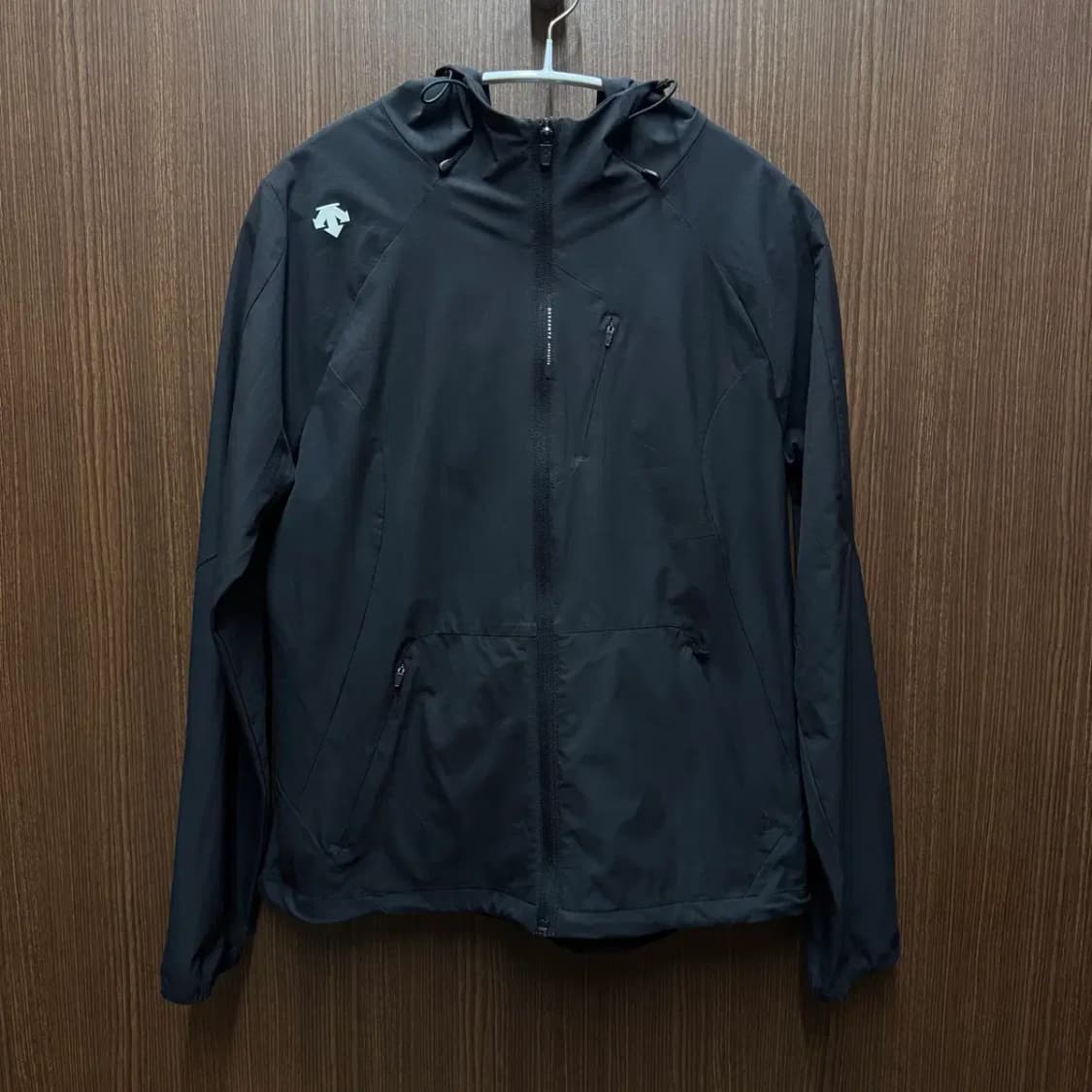 데상트 경량 바람막이 집업 90 (여성) 상품이미지1