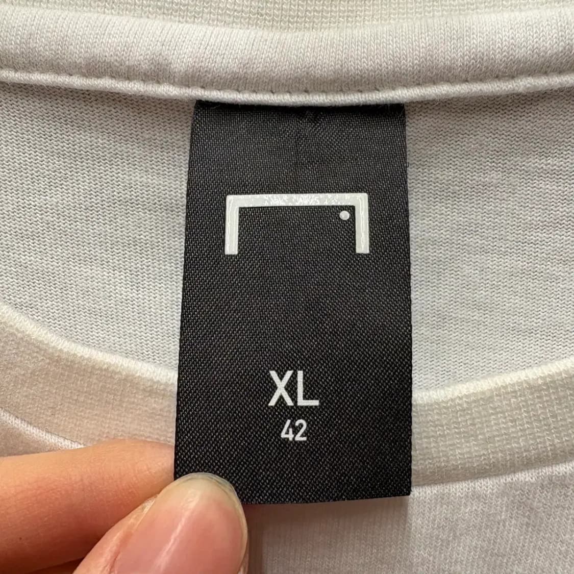 골스튜디오 라운드 반팔 XL 상품이미지4