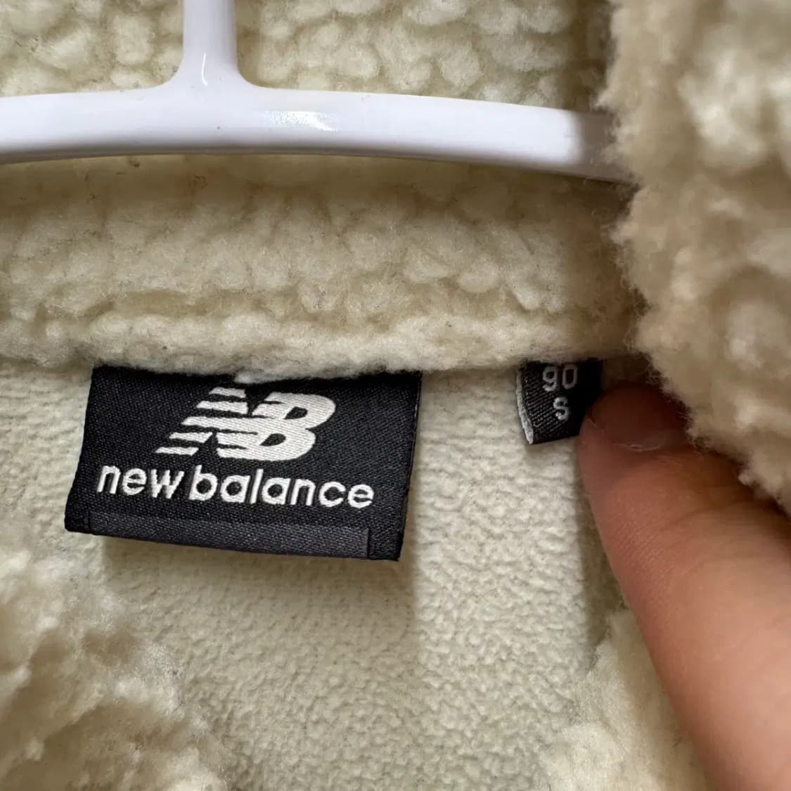 뉴발란스 뽀글이 후리스 집업 S 상품이미지3