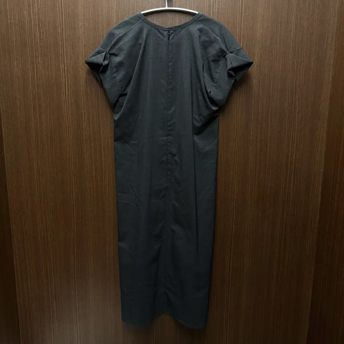 (백화점 정품) 질샌더 차콜 원피스 36 사이즈 상품이미지4