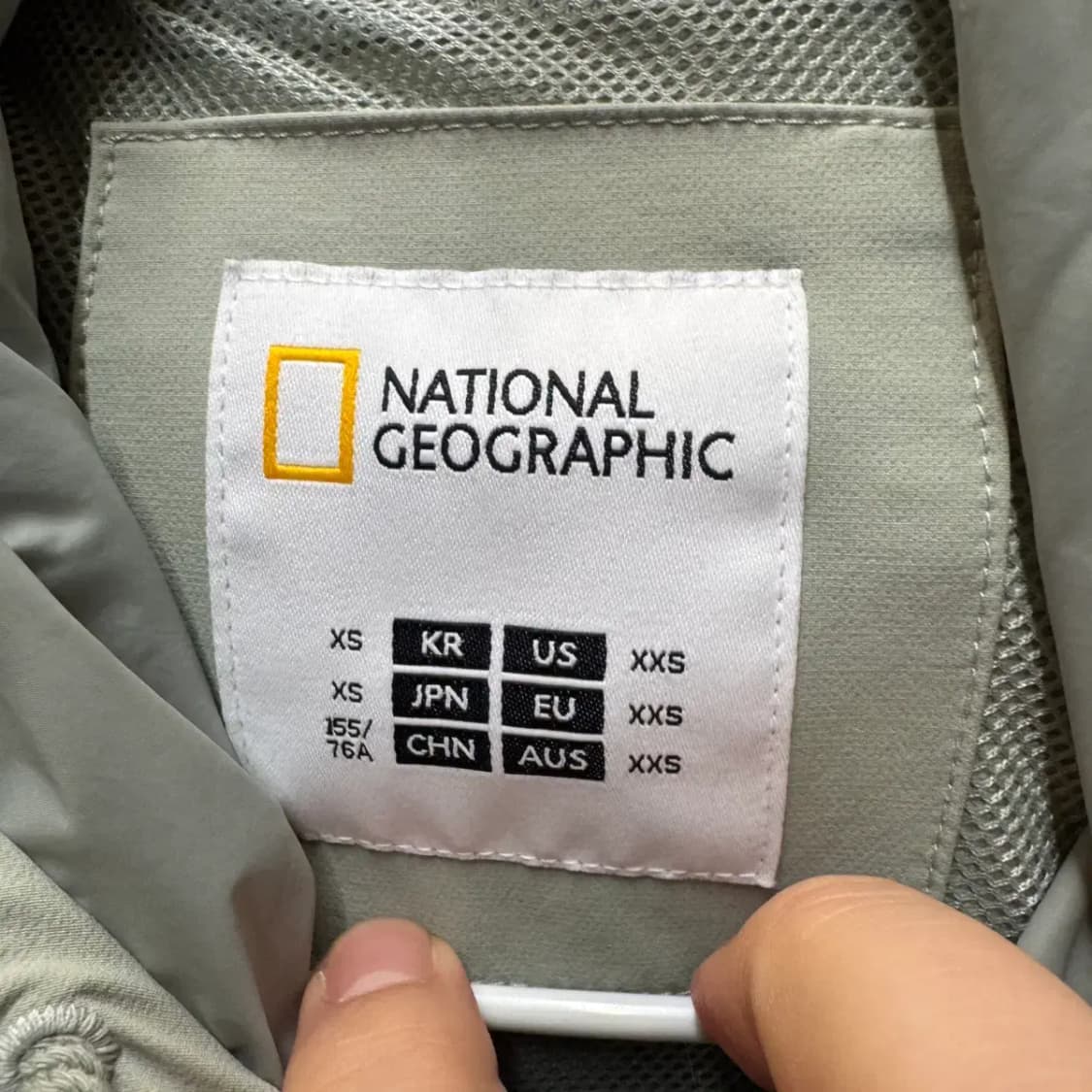 내셔널지오그래픽 와펜 바람막이 여성 XS 상품이미지3
