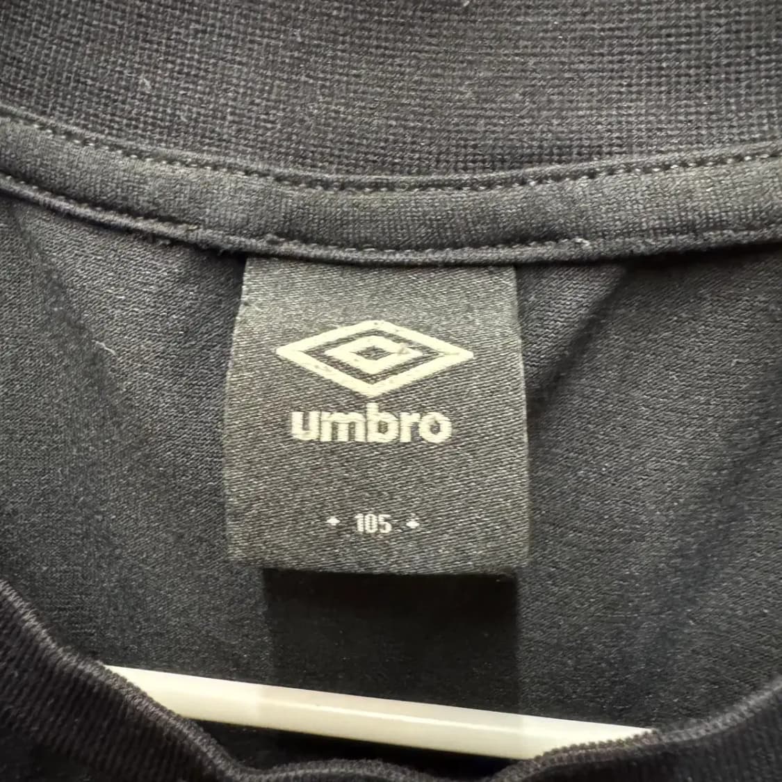 엄브로 라운드 반팔 105 상품이미지3