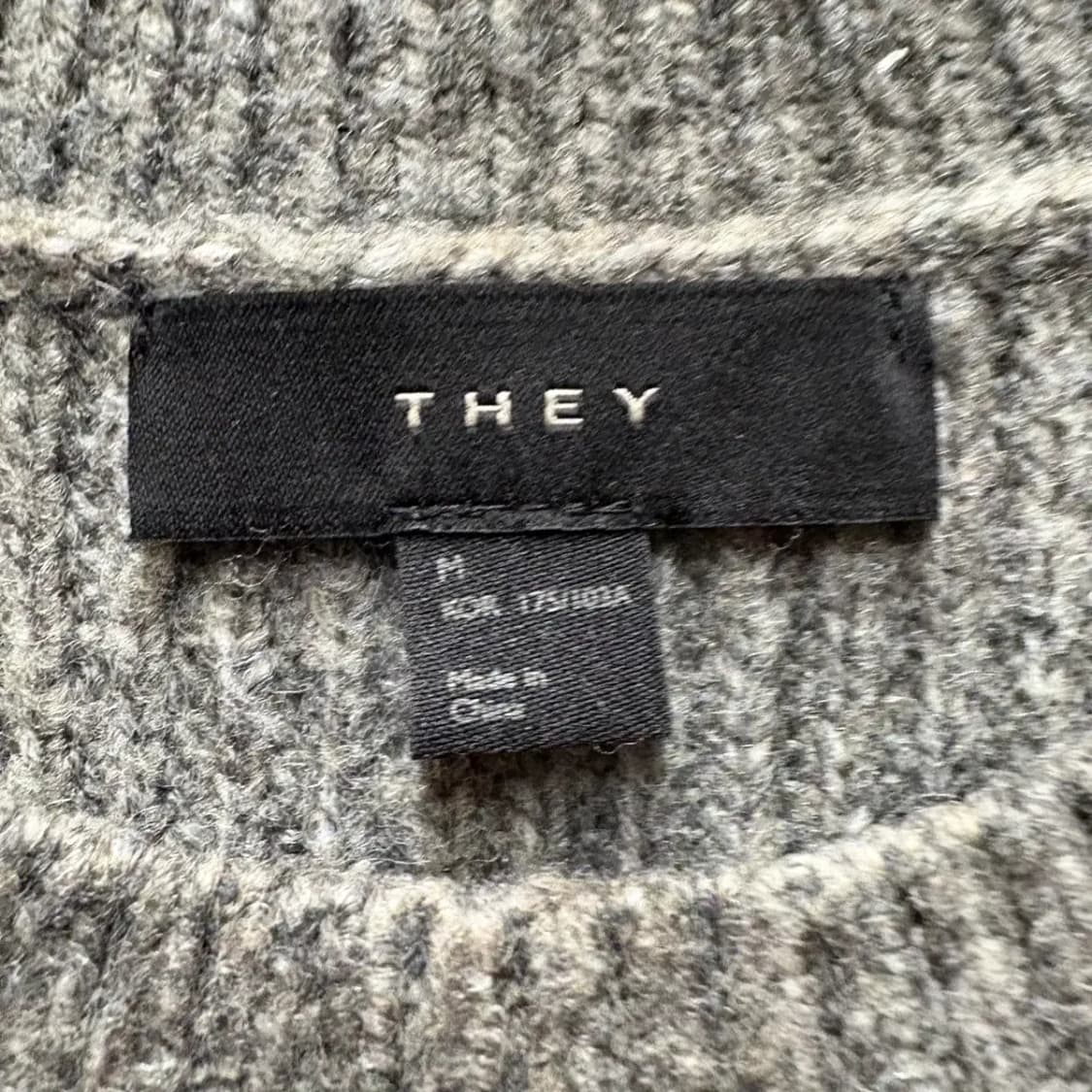 THEY 데이 라운드 니트 M 상품이미지2