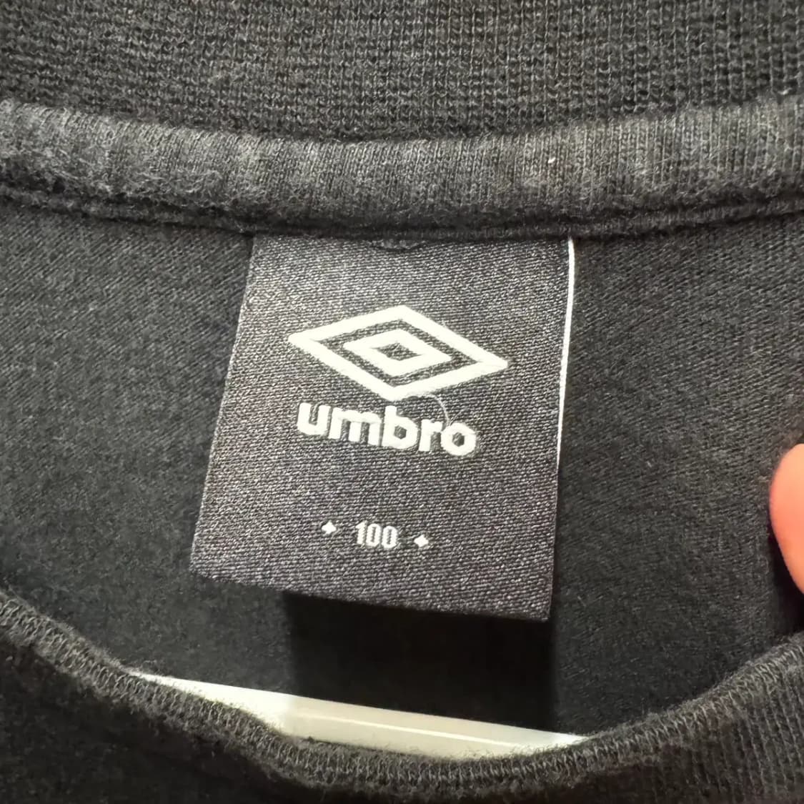 엄브로 라운드 반팔 100 상품이미지3