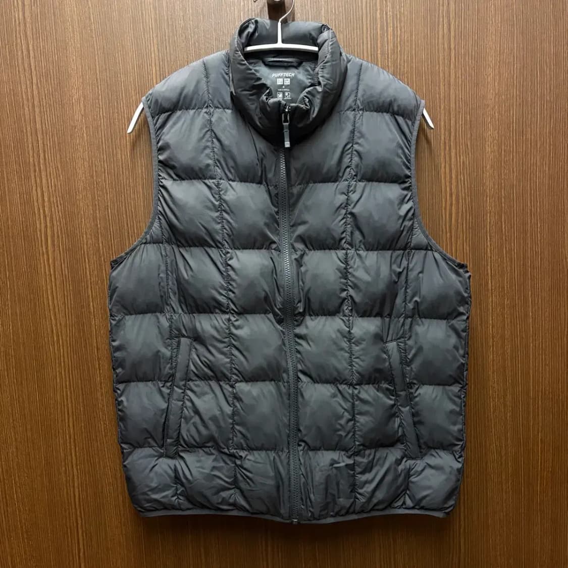 유니클로 패딩 조끼 M 상품이미지1