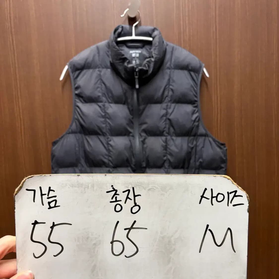 유니클로 패딩 조끼 M 상품이미지3