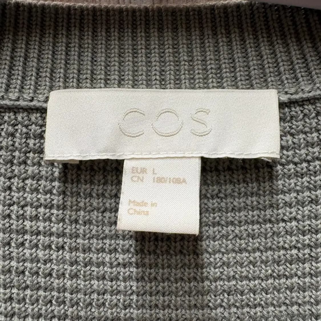 COS 코스 라운드 니트 L 상품이미지4