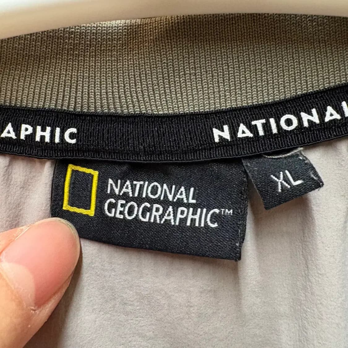 내셔널지오그래픽 우븐 반팔 웜업 XL 상품이미지3