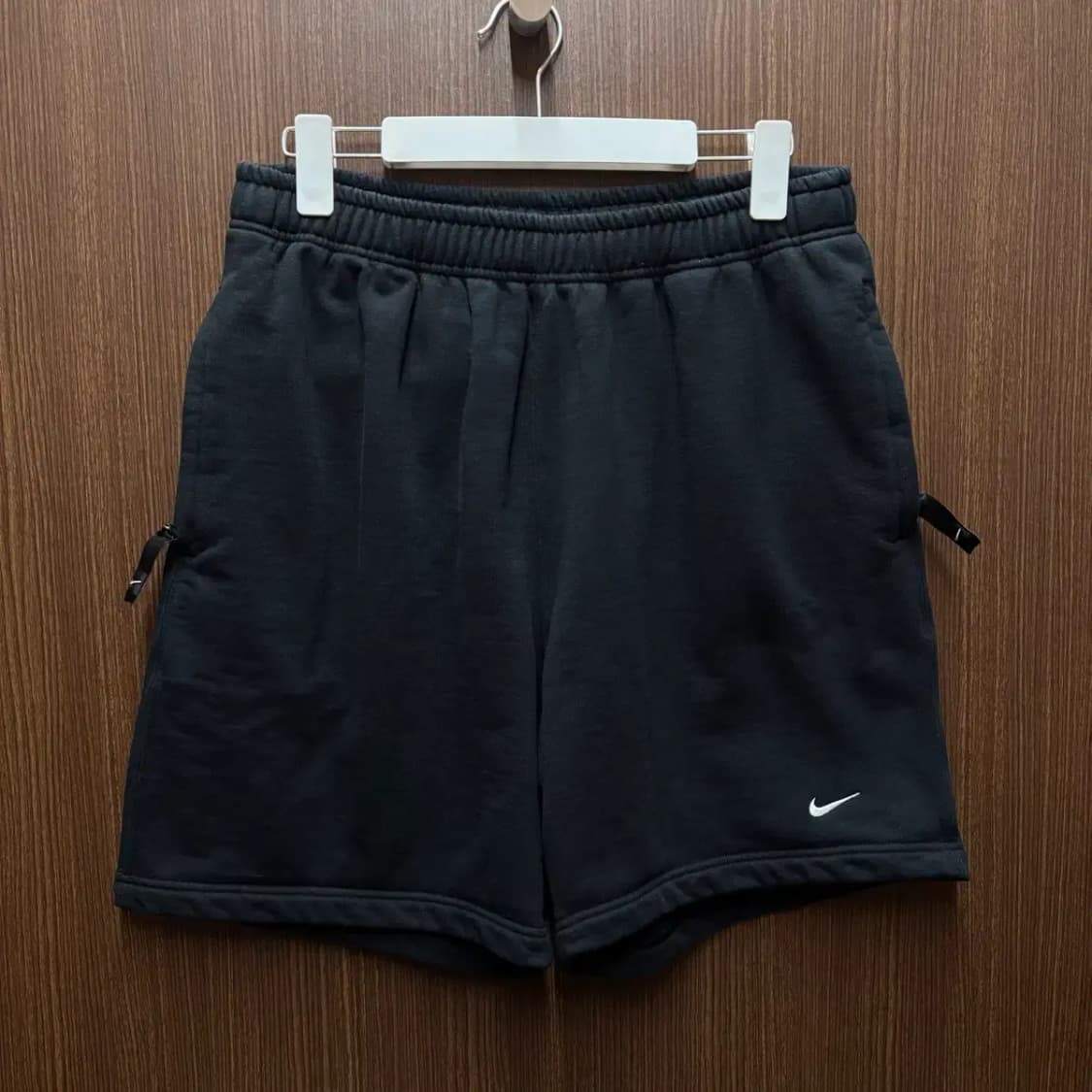 나이키 솔로 스우시 반바지 L 상품이미지1