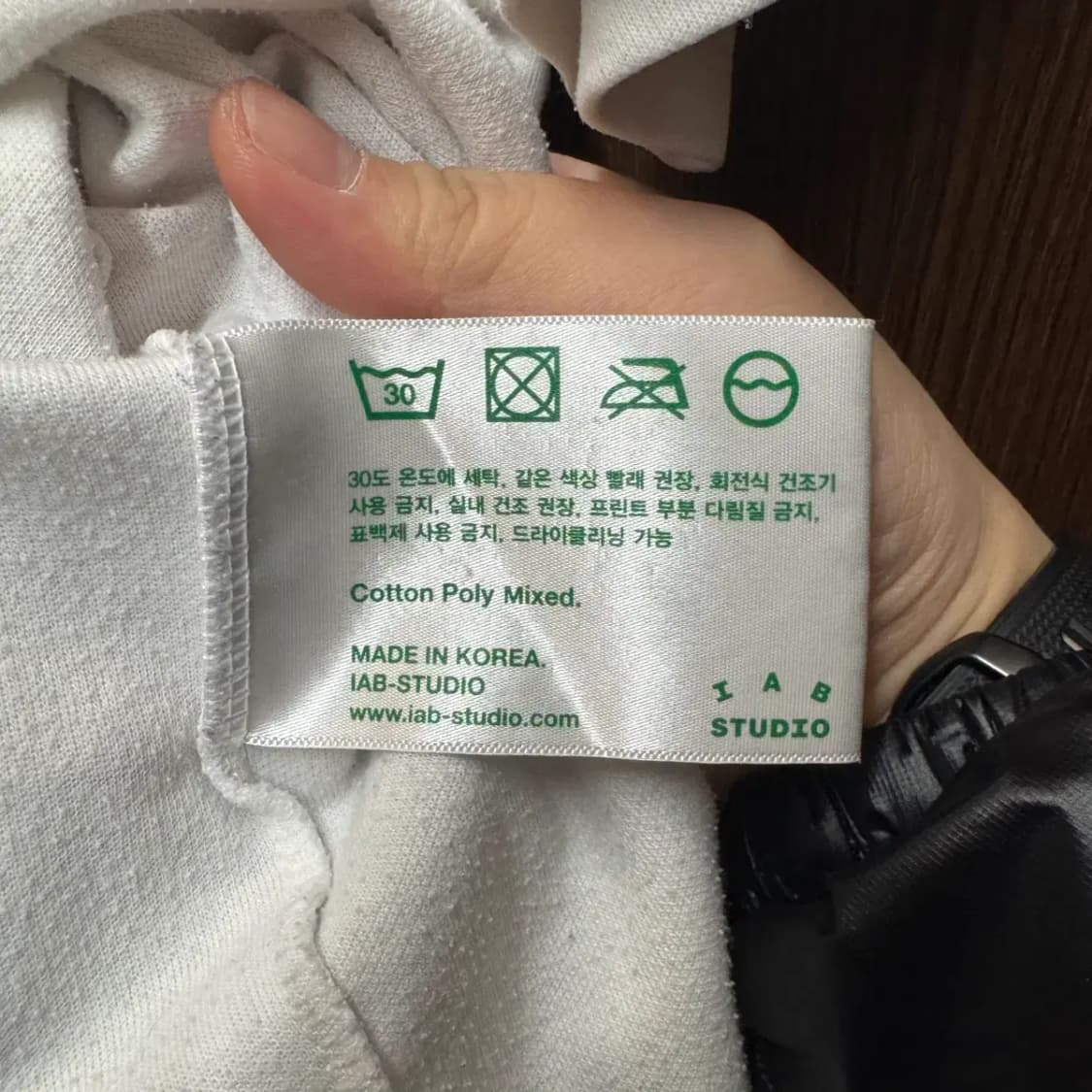 아이앱스튜디오 라운드 반팔 L 상품이미지5