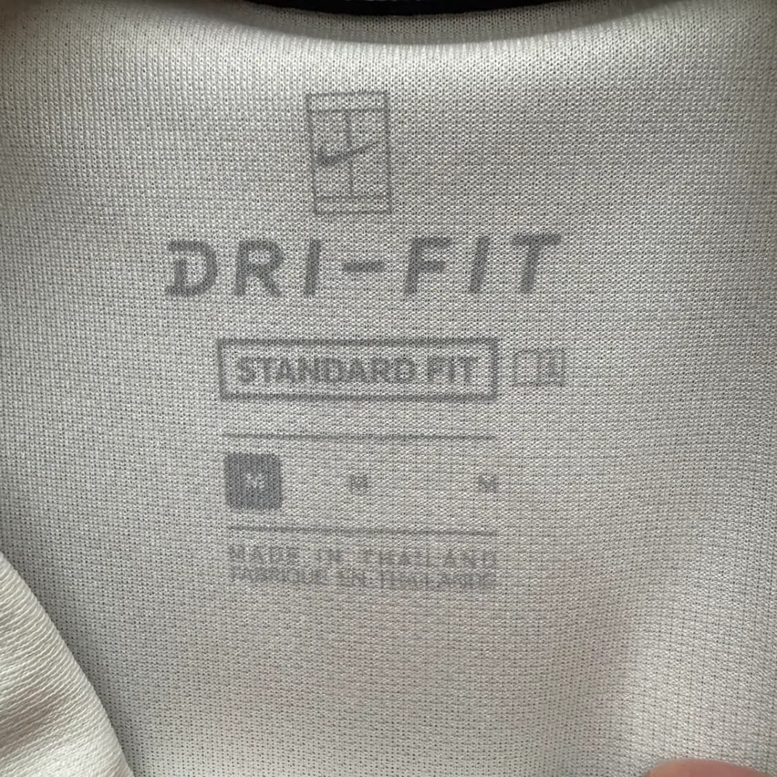 나이키 드라이핏 기능성 반팔 카라티 M 상품이미지3