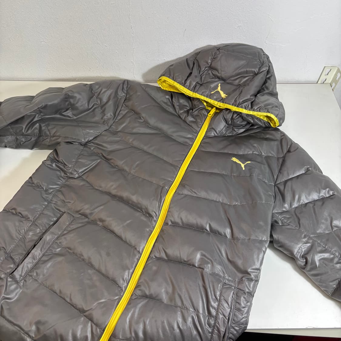 M-L 푸마 진그레이 구스다운 경량패딩점퍼 상품이미지1