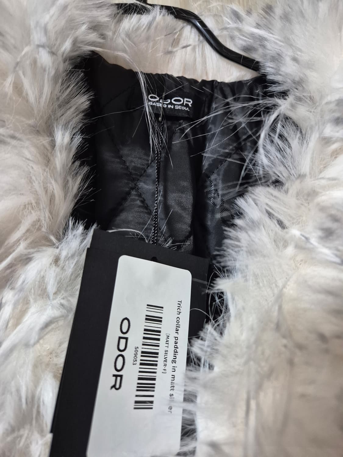(새제품) 오도어 퍼 크롭 패딩 (25년) ODOR Trich colla 상품이미지4