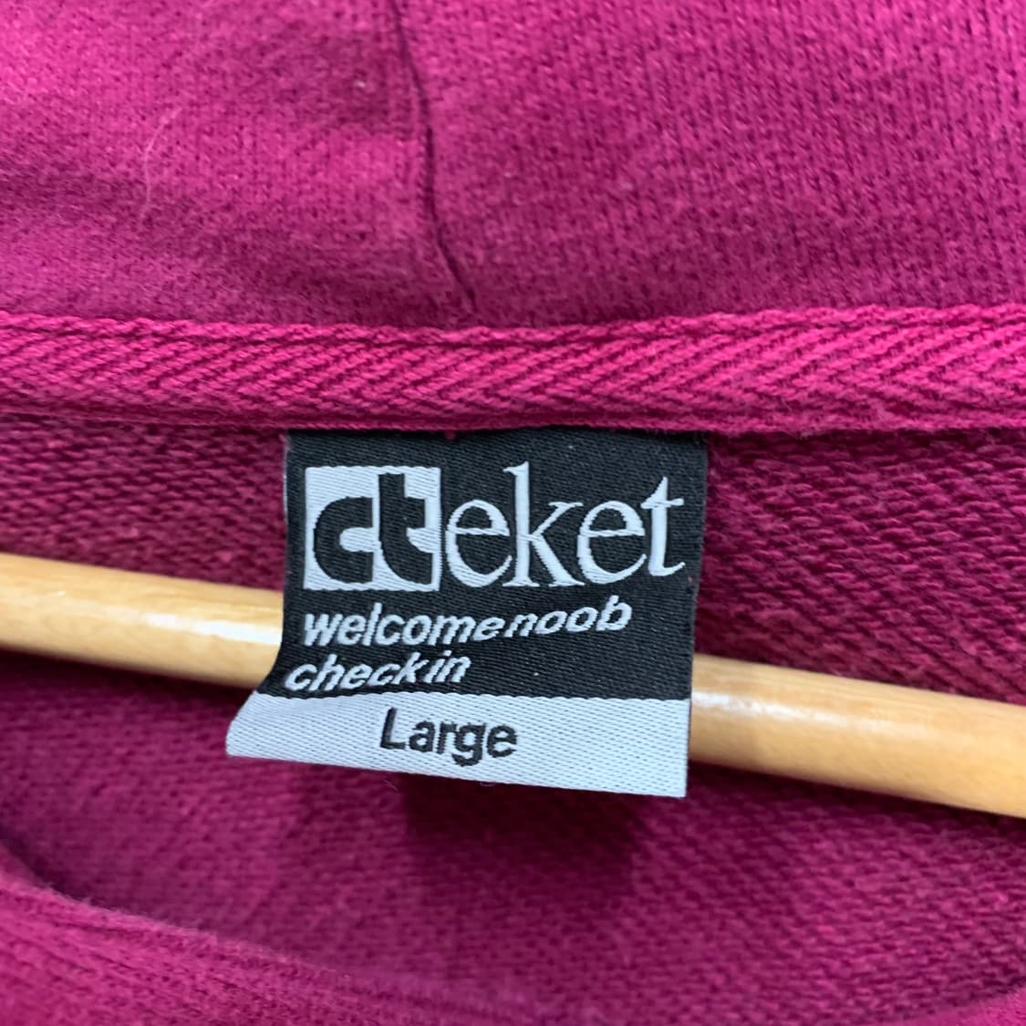 테켓 마젠타 후드티  상품이미지3