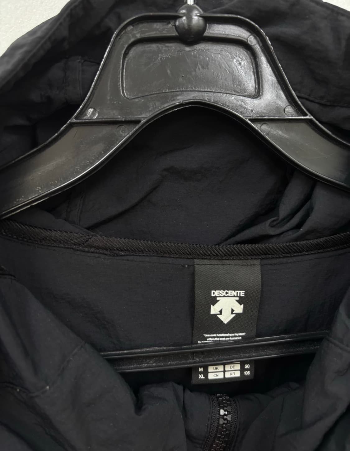 데상트 후드 아노락자켓 상품이미지5