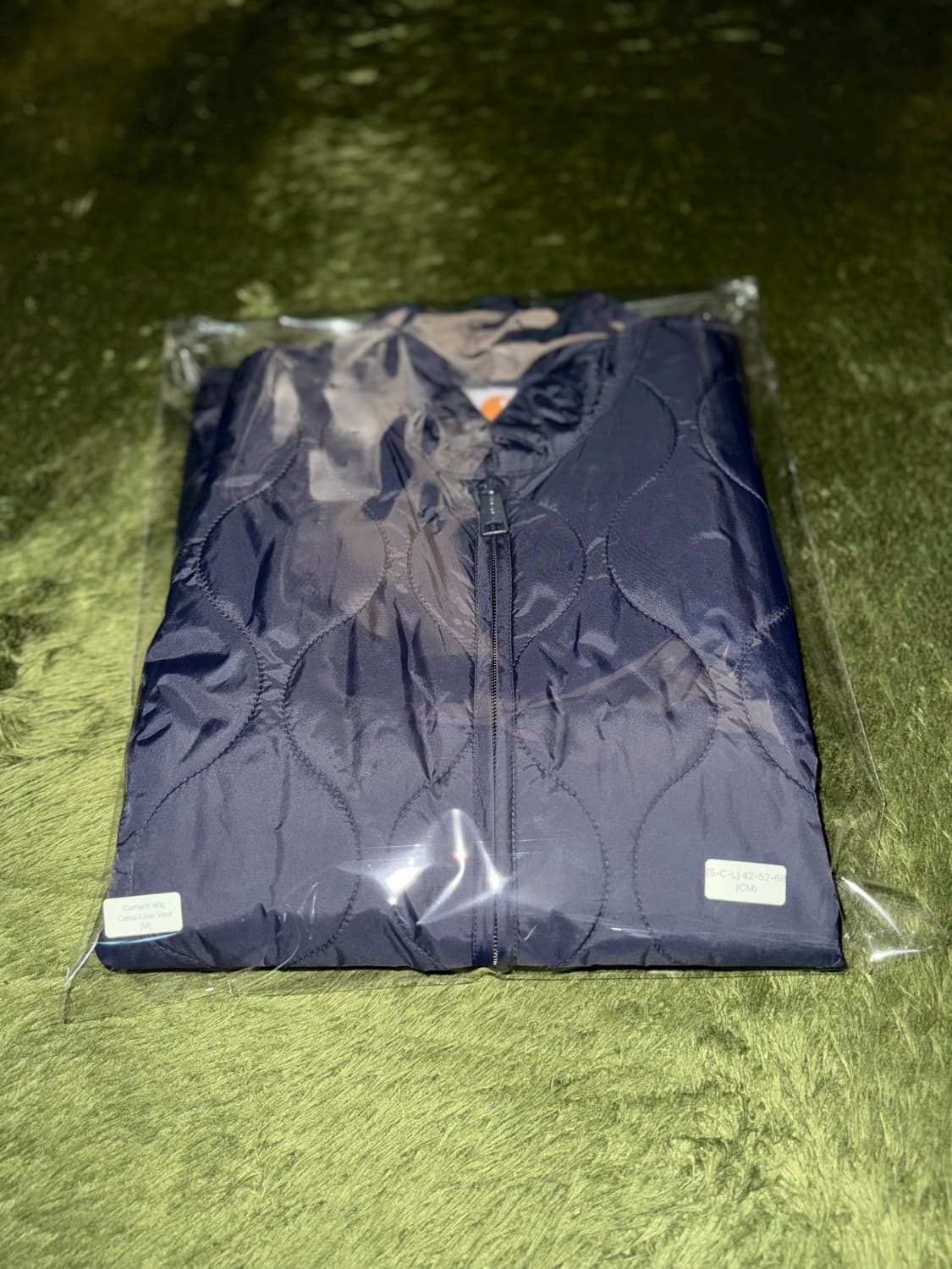 [M] 칼하트 WIP 캠프 퀼티드 라이너 베스트 네이비 상품이미지9