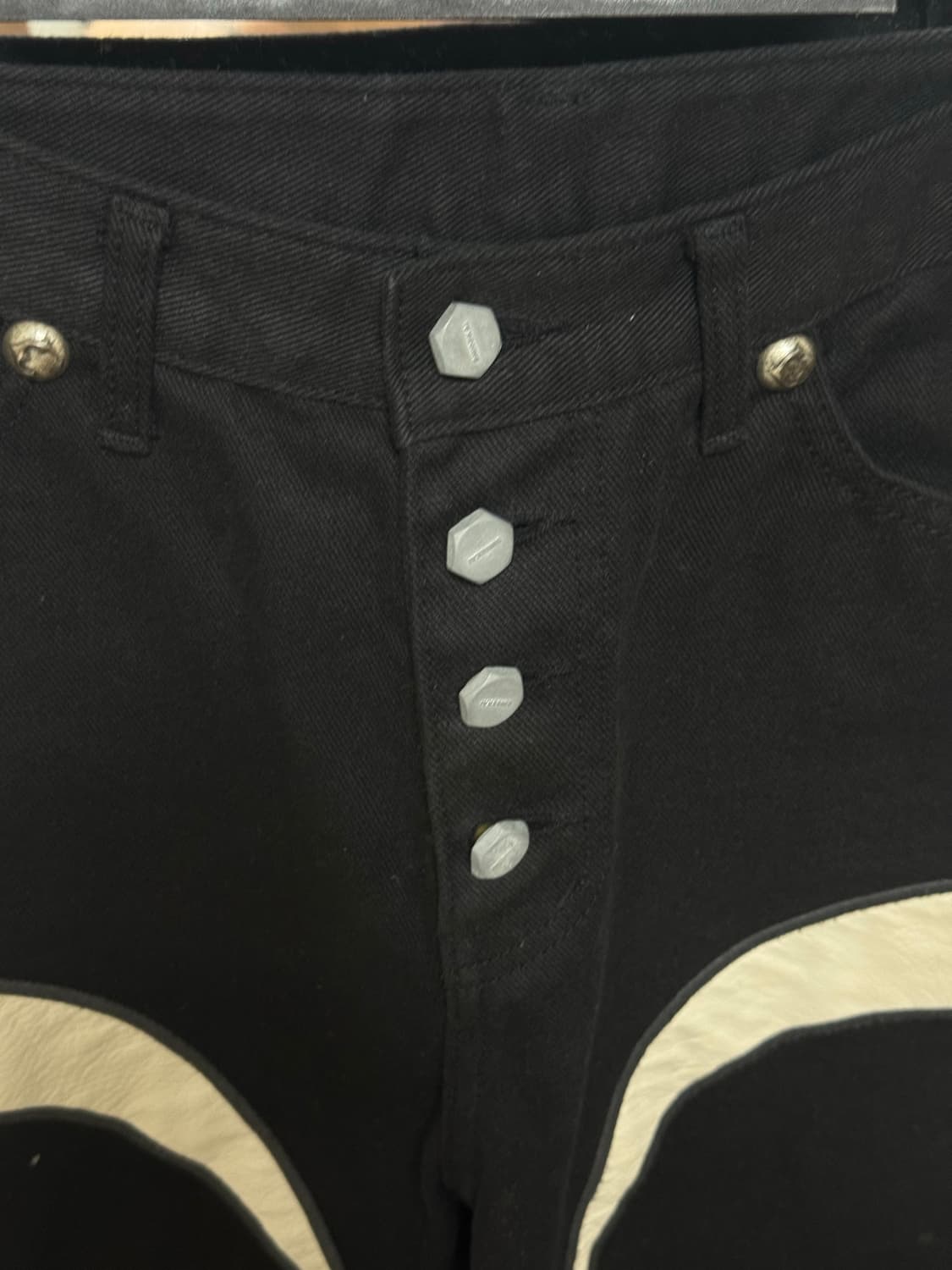 떠그클럽 레더팬츠 블랙 2사이즈 m 판매합니다 상품이미지4